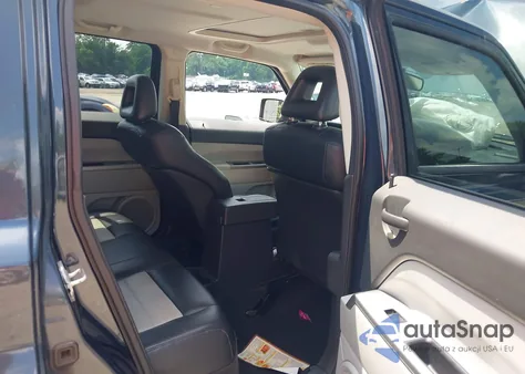 2007 Jeep Patriot Limited z USA, uszkodzony, nr VIN 1J8FT48W37D285614